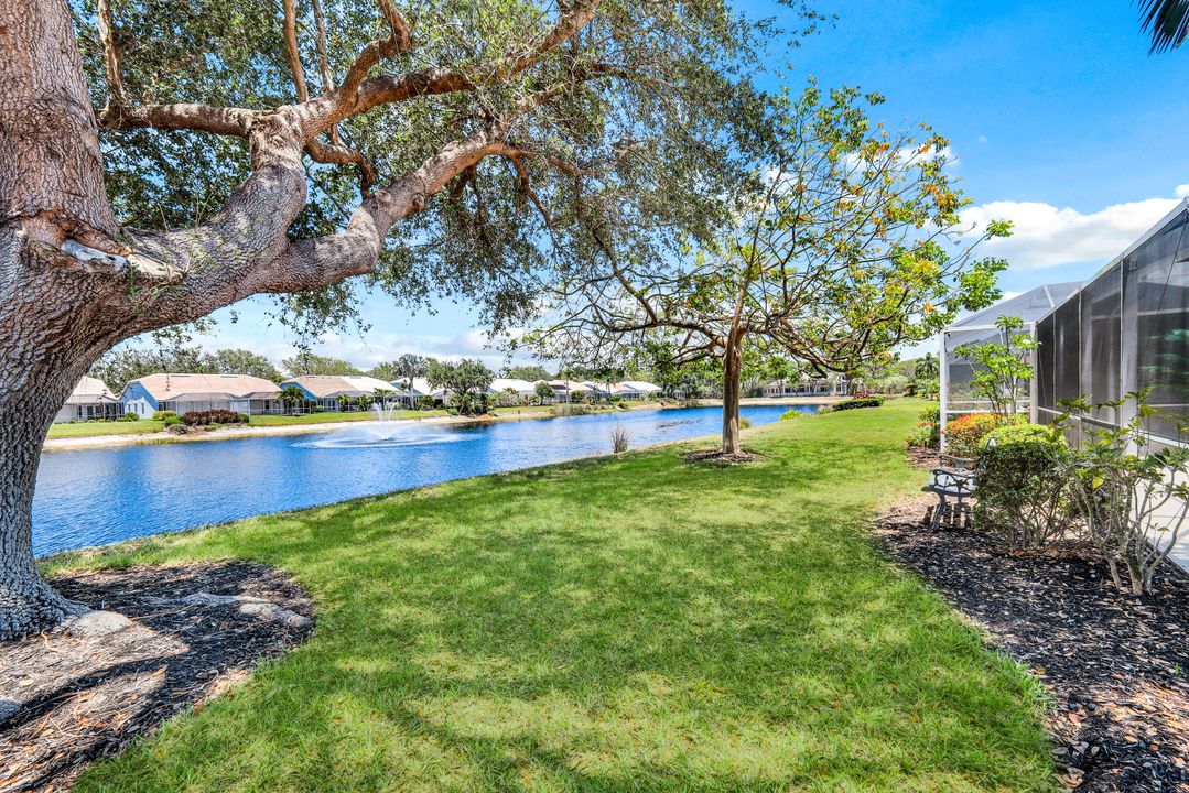 677 Captn Kate Ct #46, Naples, FL 34110