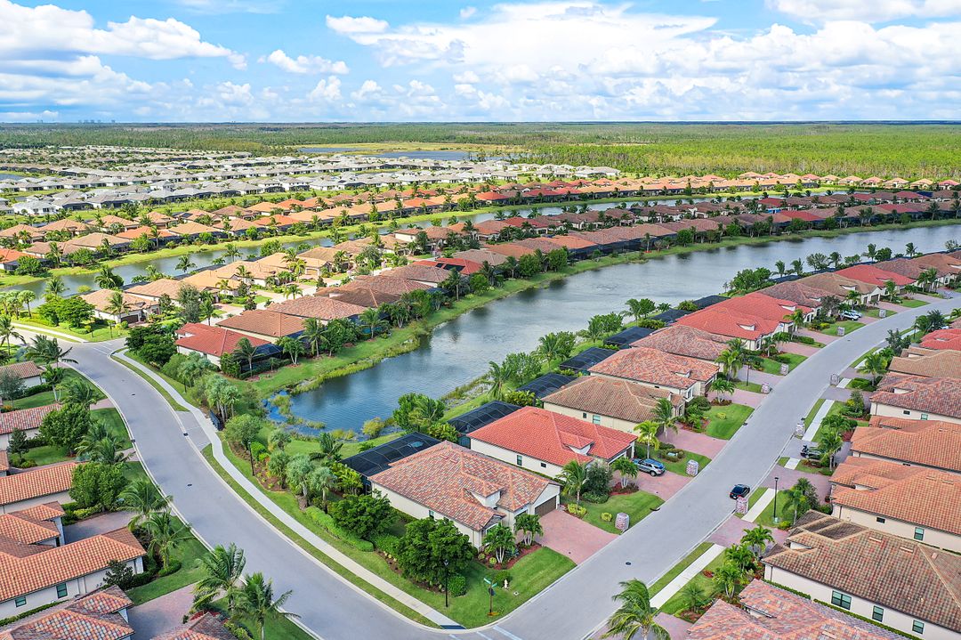 28122 Kerry Ct, Bonita Springs, FL 34135