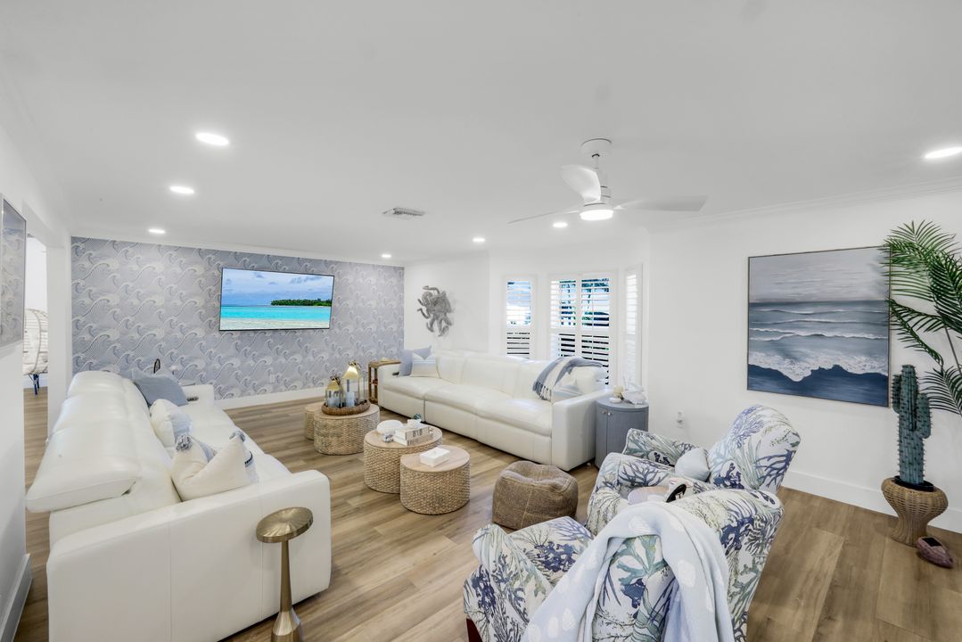 915 Pecten Ct, Sanibel, FL 33957