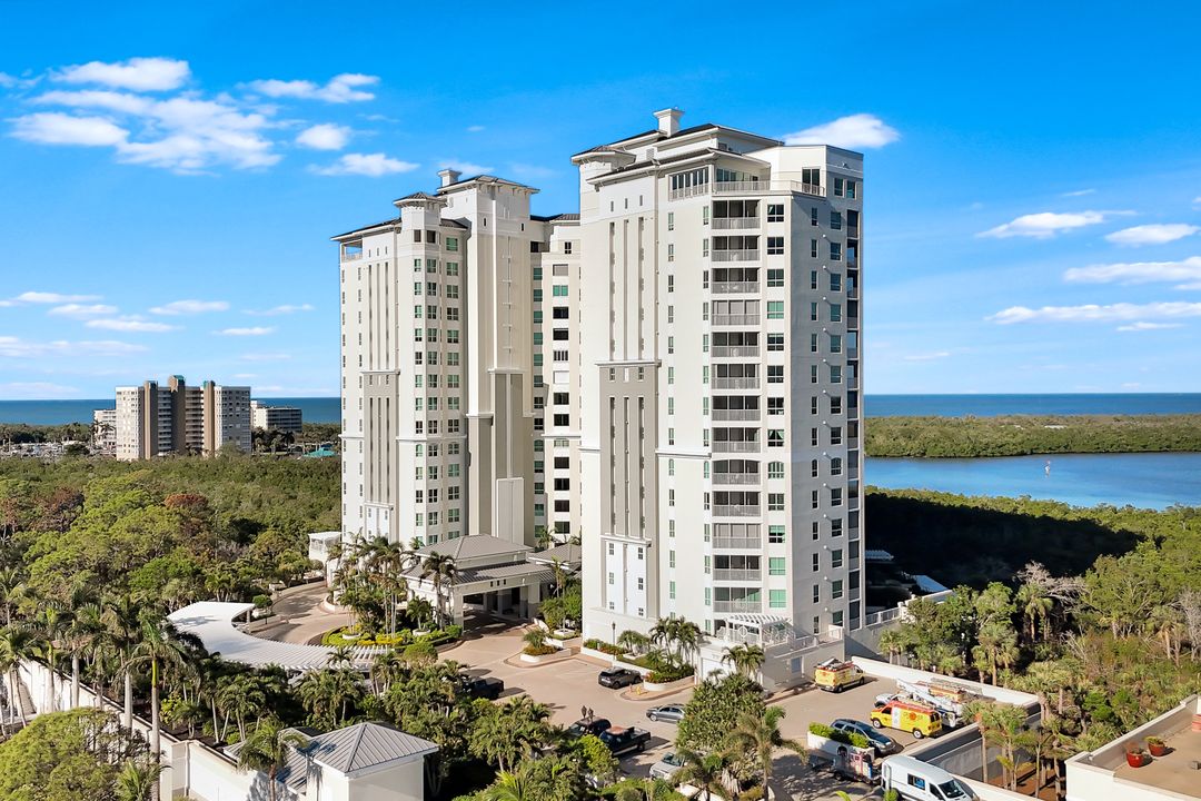 295 Grande  Way  #306, Naples, FL 34110