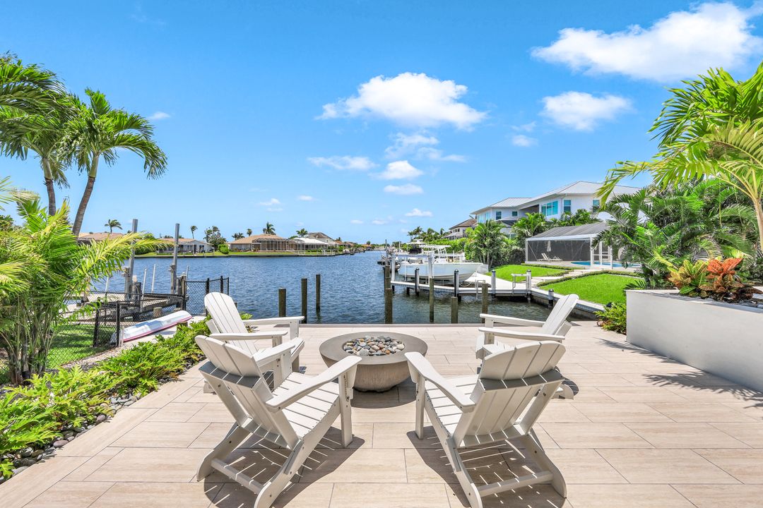 100 S Bahama Ave, Marco Island, FL 34145