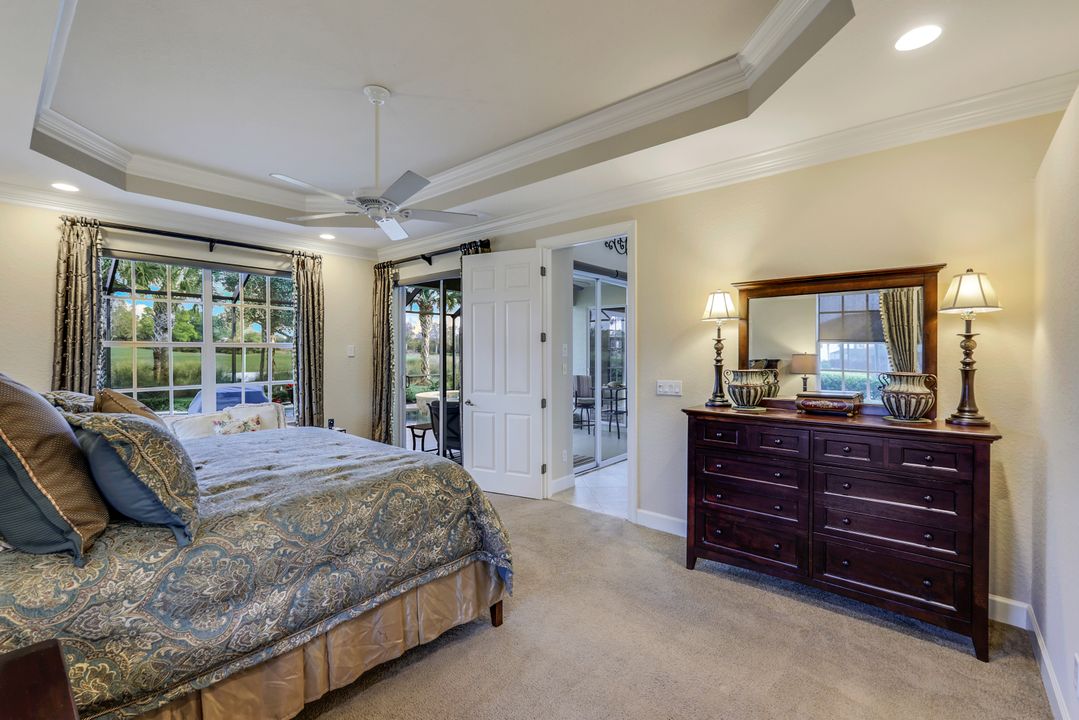 9175 Shale Ct, Naples, FL 34120