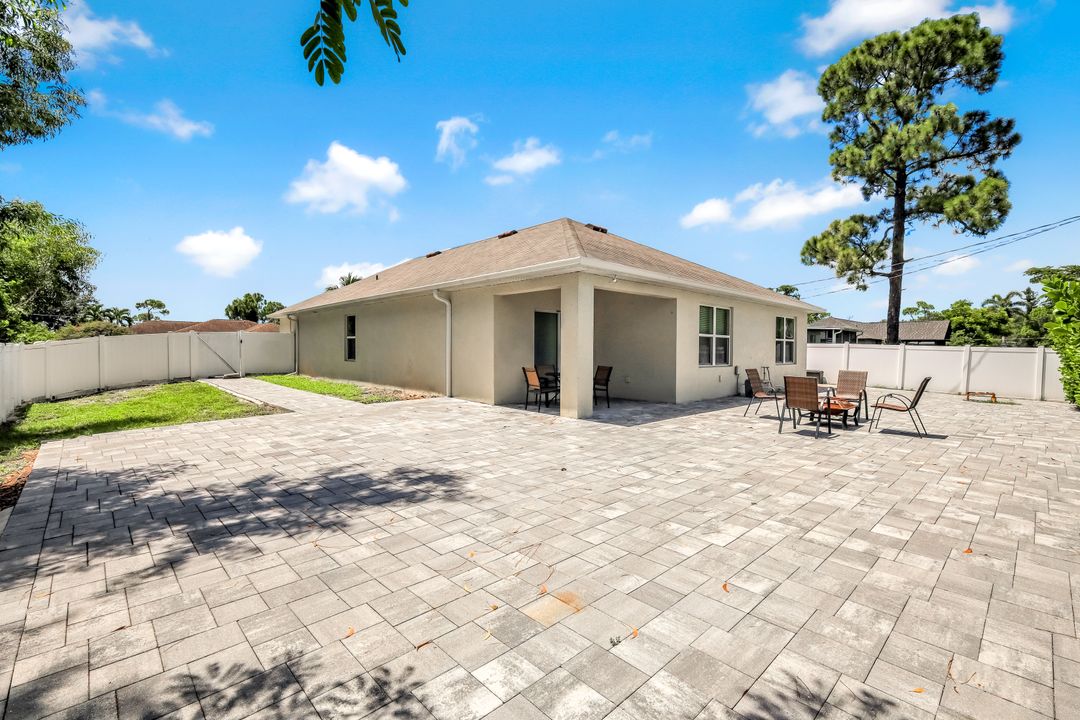 8349 Butternut Rd, Fort Myers, FL 33967