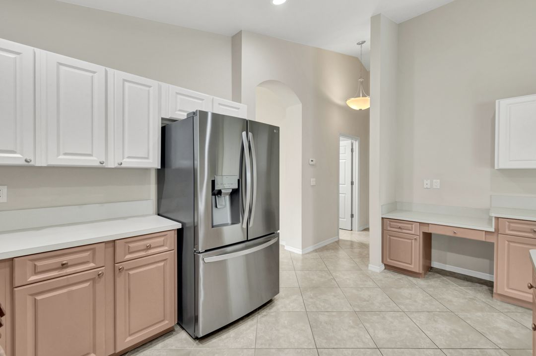 15645 Beachcomber Ave, Fort Myers, FL 33908