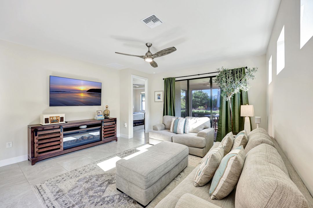 12240 Canal Grande Dr, Fort Myers, FL 33913