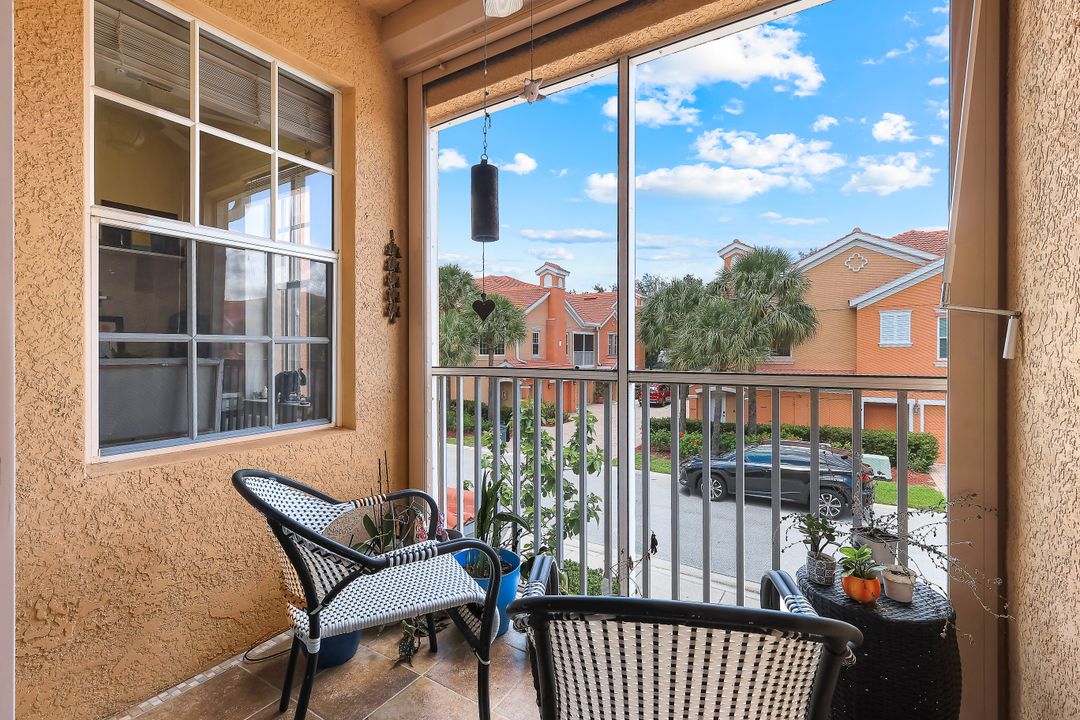 1795 Concordia Lake Cir #2508, Cape Coral, FL 33909