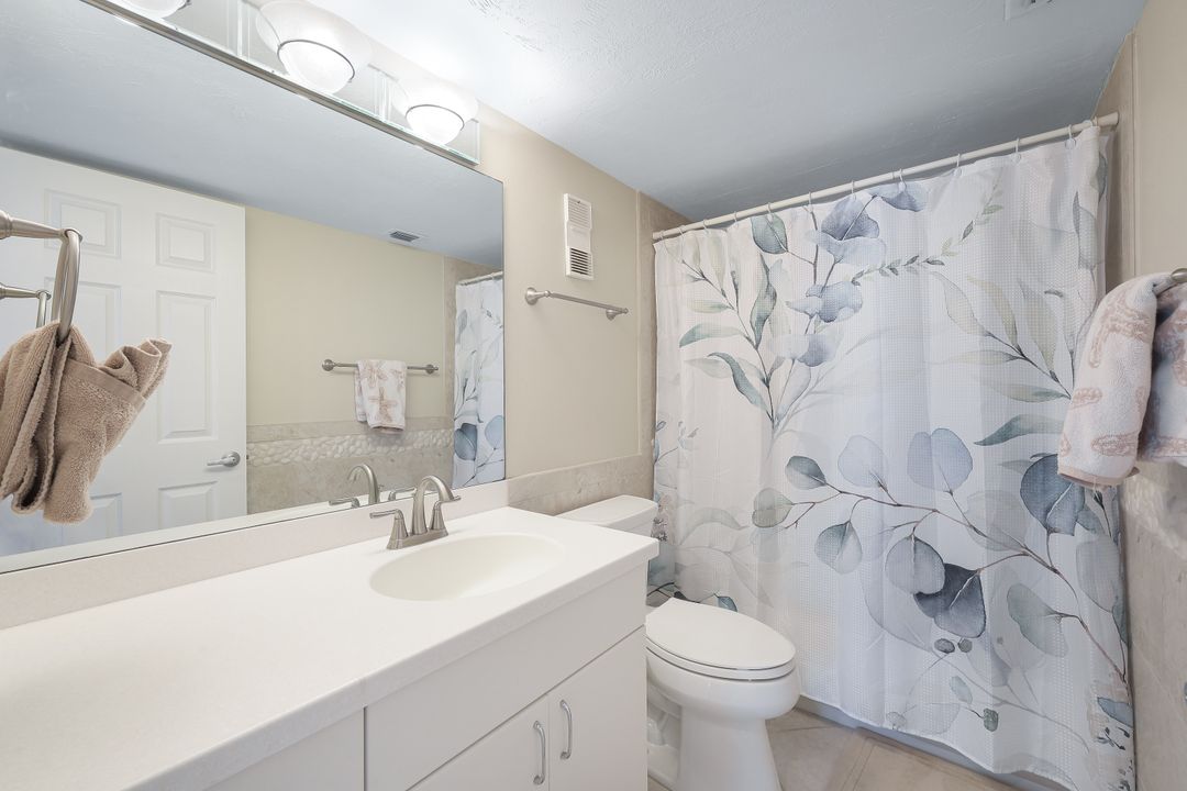 380 Seaview Ct #912, Marco Island, FL 34145