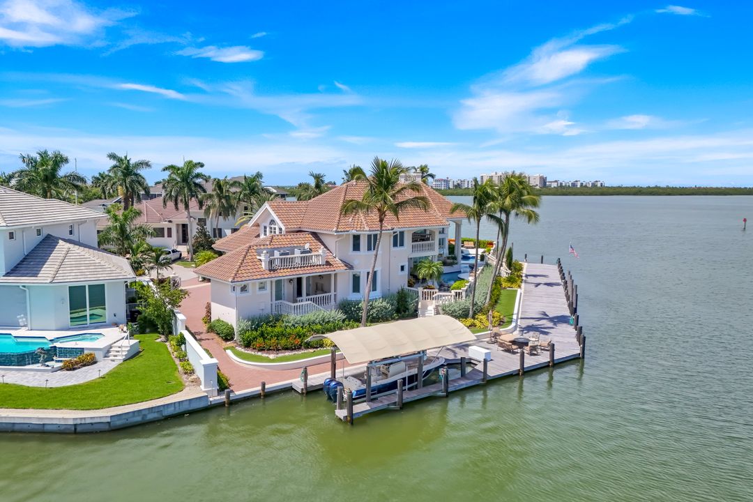 490 Renard Ct, Marco Island, FL 34145