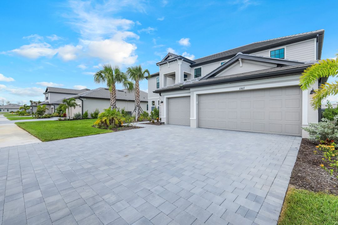 10817 Timber Creek Dr, Fort Myers, FL 33913