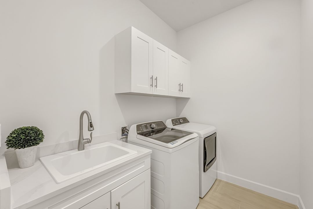 17338 Blue Sapphire Dr, Fort Myers, FL 33913