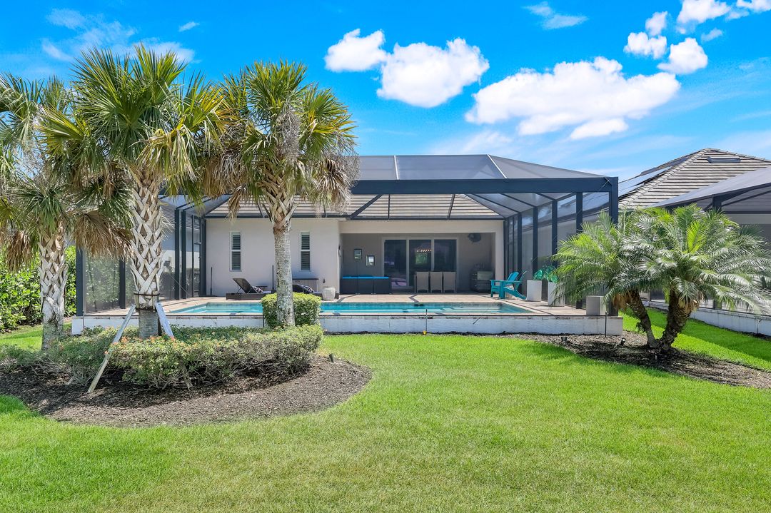15242 Blue Bay Cir, Miromar Lakes, FL 33913