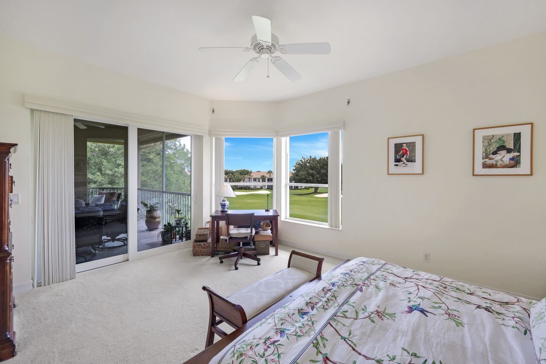 1895 Les Chateaux Blvd #302, Naples, FL 34109