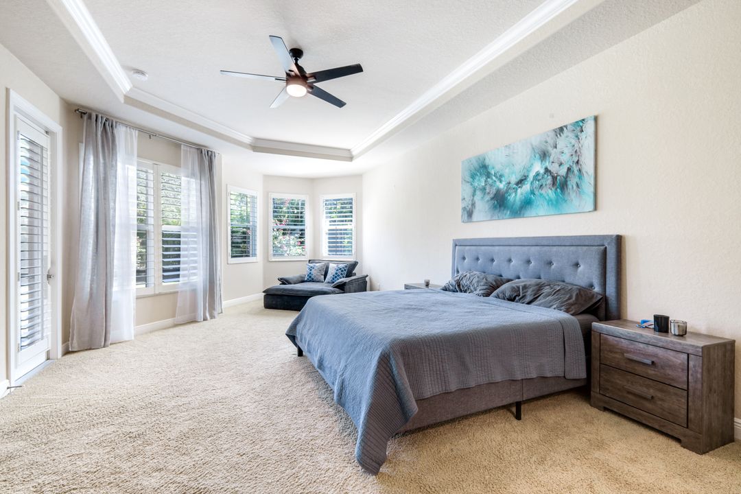 19513 Caladesi Dr, Fort Myers, FL 33967