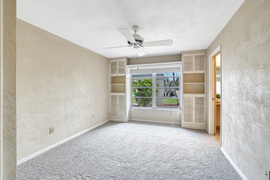 196 Baltusrol Dr, Naples, FL 34113