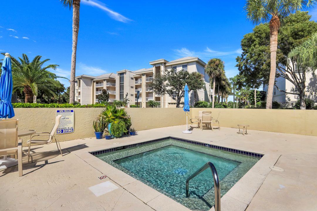 4130 Bayhead Dr #303, Bonita Springs, FL 34134