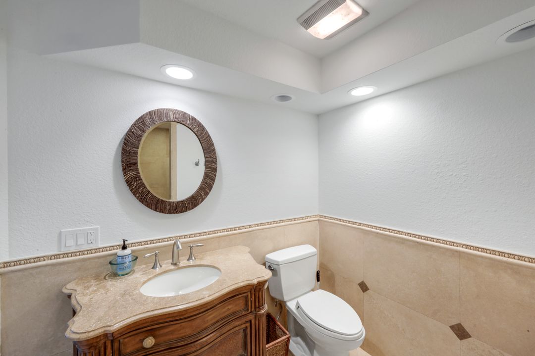 160 Palm St #PH 5, Marco Island, FL 34145