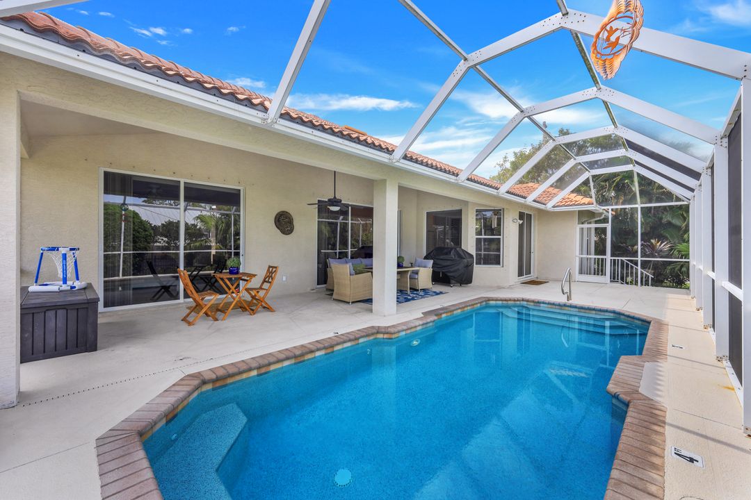 31 Tahiti Rd, Marco Island, FL 34145