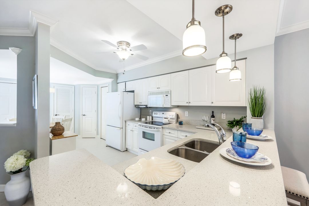 4970 Deerfield Way #103, Naples, FL 34110