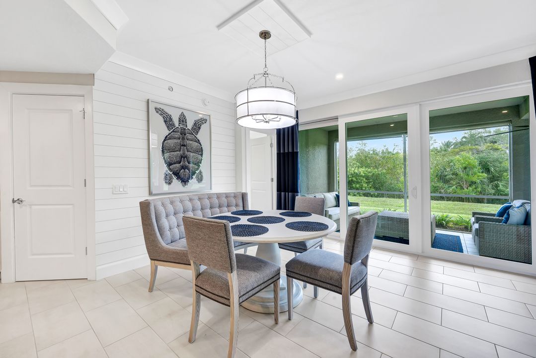 172 Indies Dr E #102, Naples, FL null