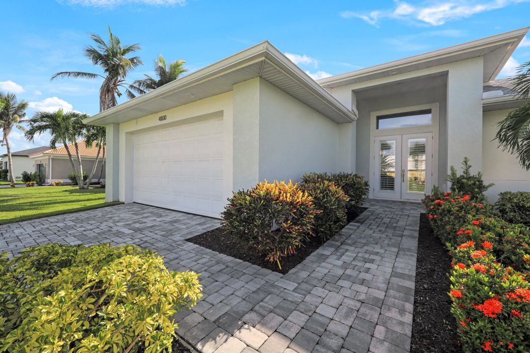 4800 SW 23rd Ave, Cape Coral, FL 33914