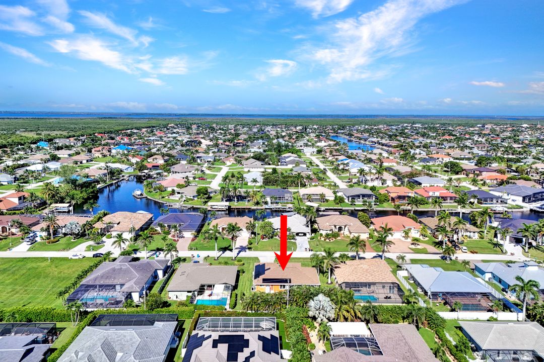 5323 SW 22nd Pl, Cape Coral, FL 33914
