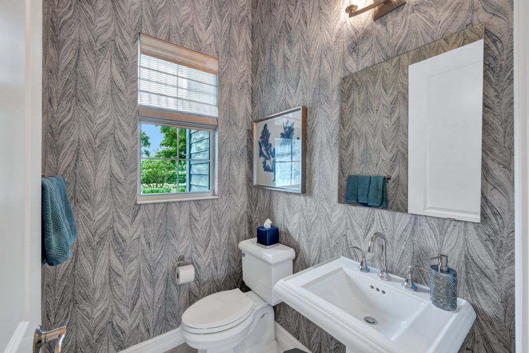 17300 Hidden Estates Cir, Fort Myers, FL 33908