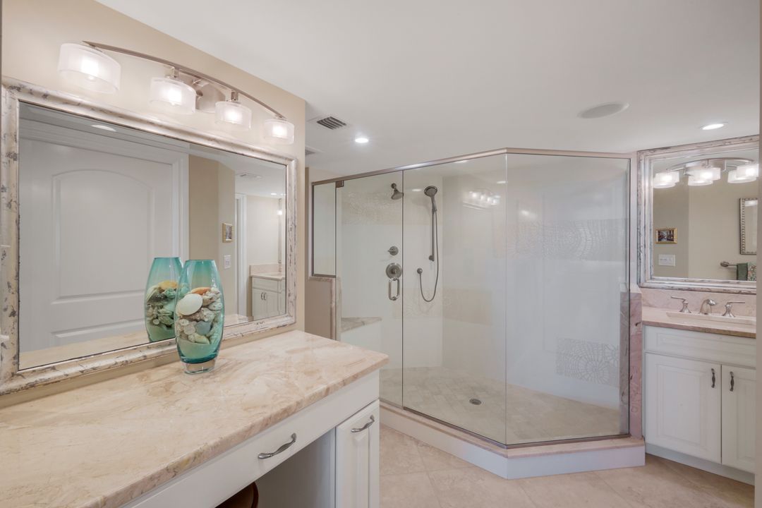 4451 Gulf Shore Blvd N #501, Naples, FL 34103