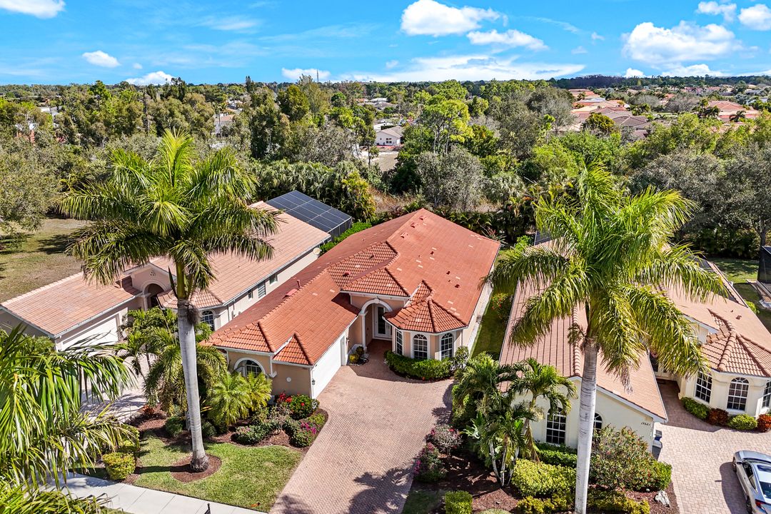 19513 Caladesi Dr, Fort Myers, FL 33967