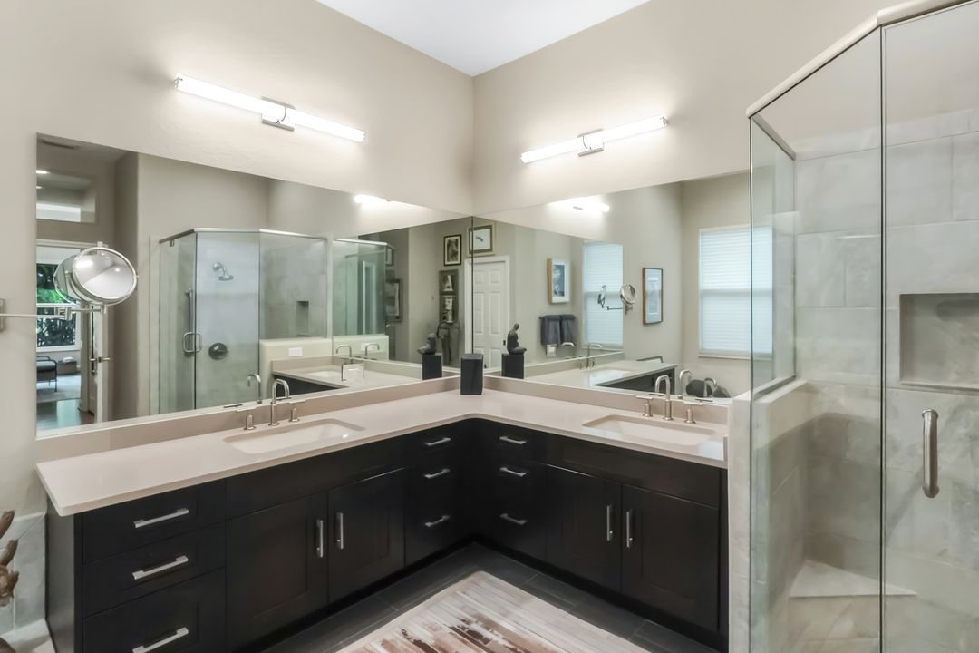 23151 Foxberry Ln, Bonita Springs, FL 34135