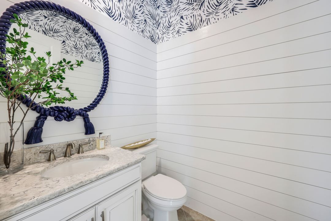 9463 Montelanico Loop, Naples, FL 34119