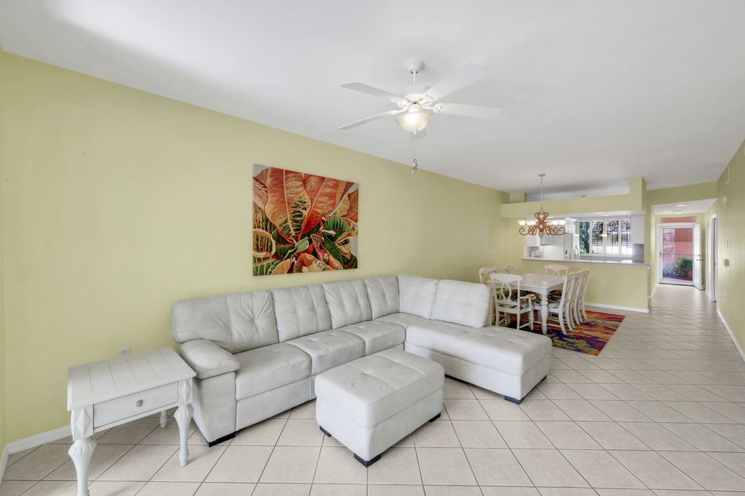 2415 Bayou Ln #3, Naples, FL 34112