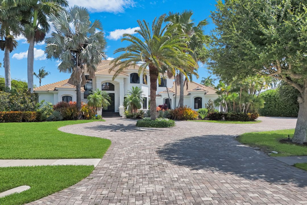 1578 S Barfield Ct, Marco Island, FL 34145