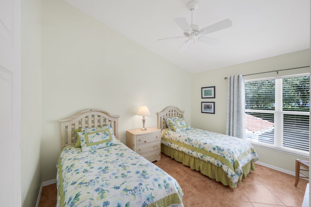 5070 Cedar Springs Dr #203, Naples, FL 34110