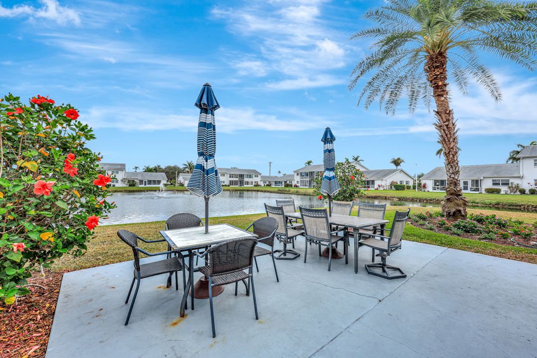 6760 Winkler Rd #z1, Fort Myers, FL 33919