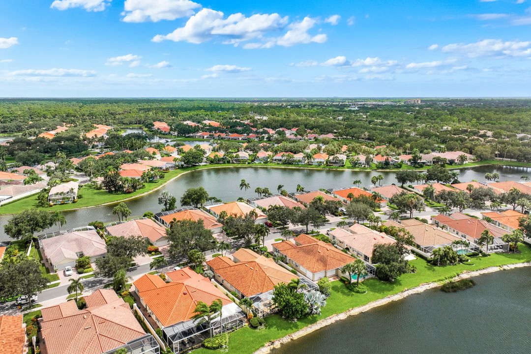 5425 Guadeloupe Way, Naples, FL 34119