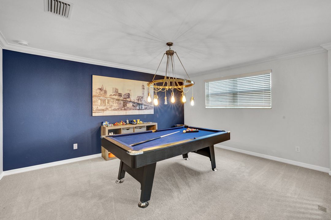 2369 Tangerine Ln, Naples, FL 34120