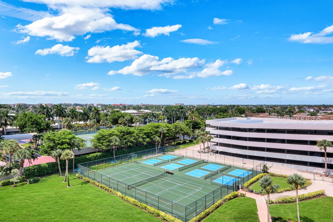 58 N Collier Blvd #706, Marco Island, FL 34145
