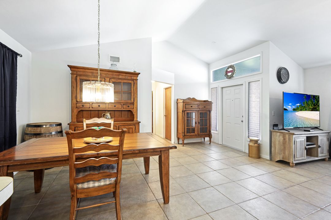 17409 Delaware Rd, Fort Myers, FL 33967