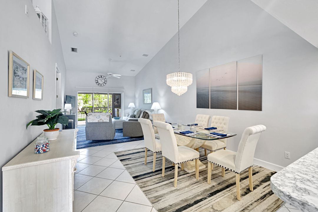 1940 Cascades Dr #8, Naples, FL 34112