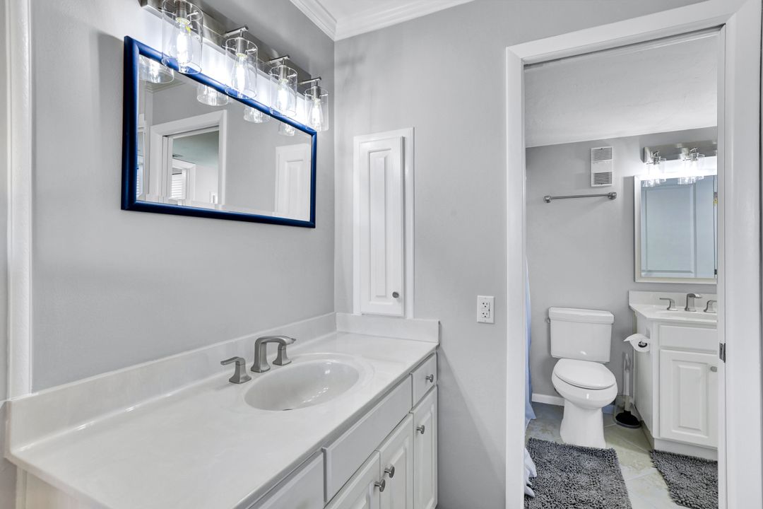 5220 Bonita Beach Rd SW #204, Bonita Springs, FL 34134