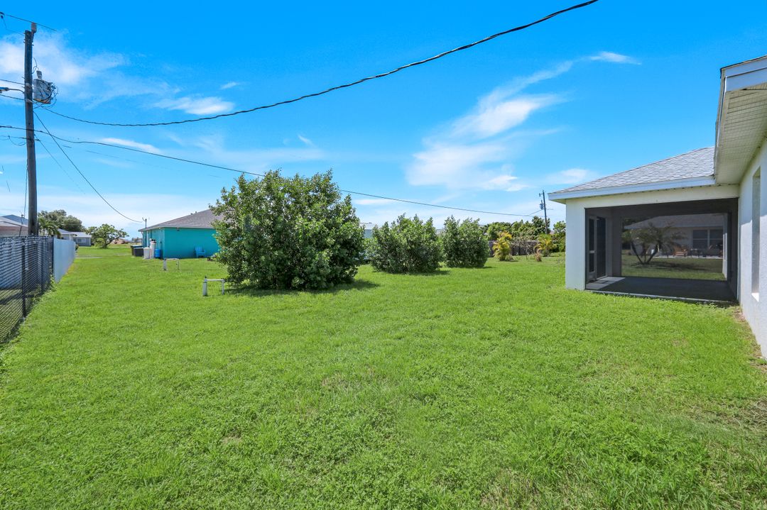 1317 NE 9th Ave, Cape Coral, FL 33909