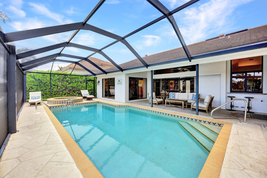 665 Rockport Ct, Marco Island, FL 34145