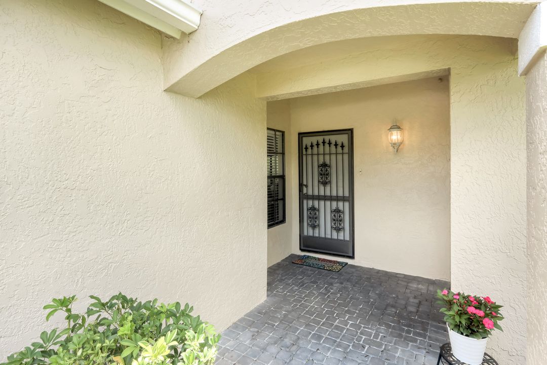 12664 Hunters Ridge Dr, Bonita Springs, FL 34135