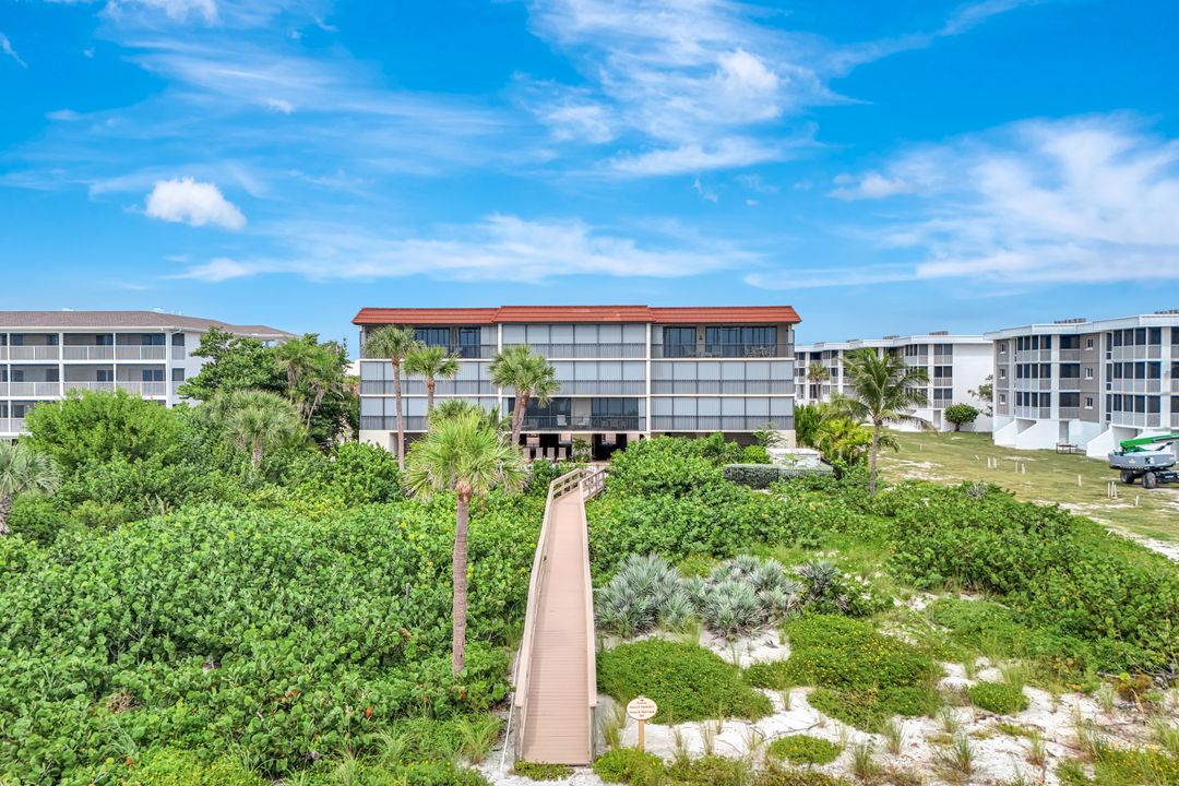 2297 W Gulf Dr #4A, Sanibel, FL 33957