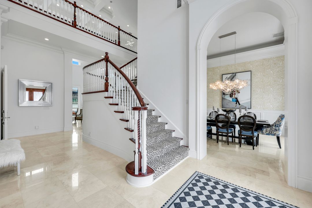 434 Conners Ave, Naples, FL 34108