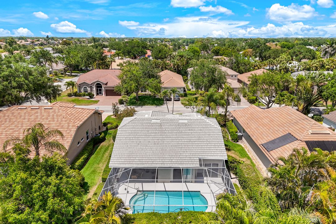 4332 Mistlethrush Ln, Naples, FL 34119