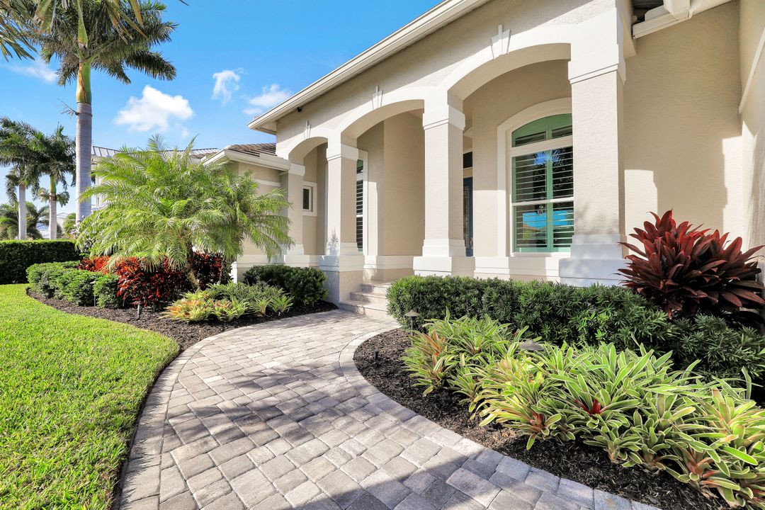 820 Giralda Ct, Marco Island, FL 34145