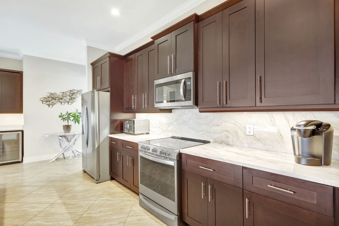 4636 NW 33rd Ln, Cape Coral, FL 33993