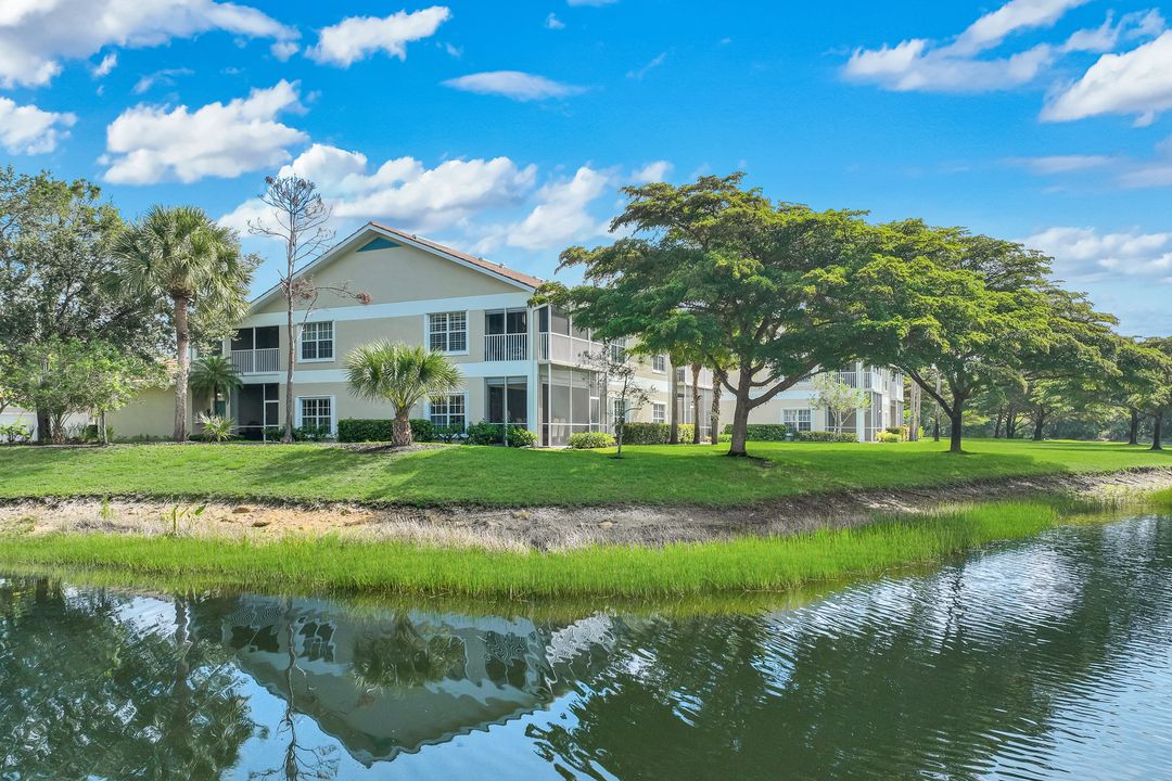 6355 Lexington Ct #102, Naples, FL 34110