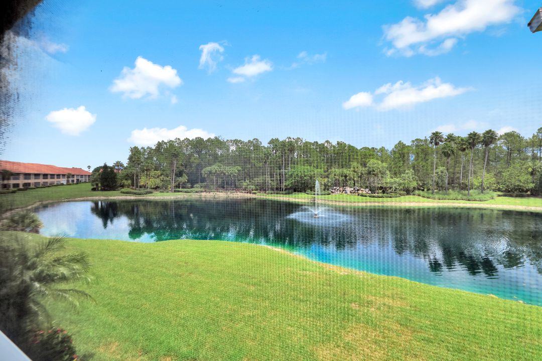 1940 Cascades Dr #8, Naples, FL 34112